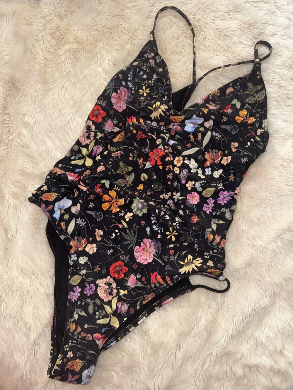l*space floral one piece 🦋🌙